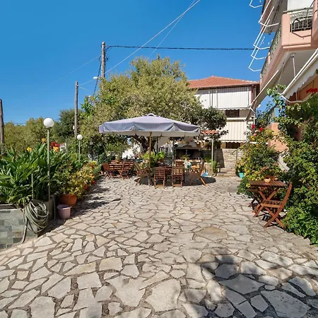 Apartment Nontas 22